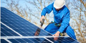 Installation Maintenance Panneaux Solaires Photovoltaïques à Montreuil-sur-Ille